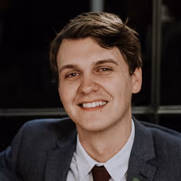 A profile image of Tom Watts